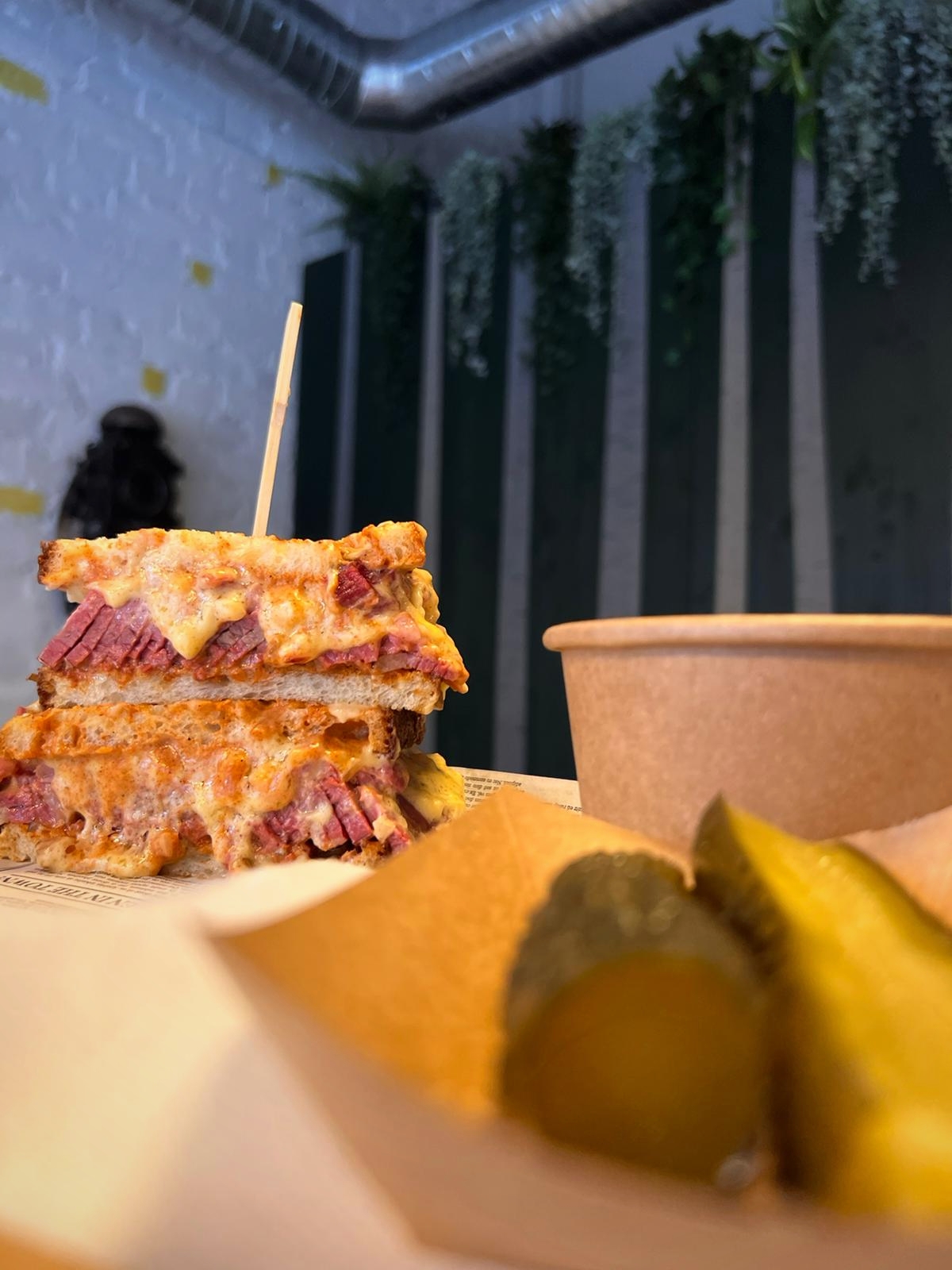 Weekend culinar în București - In House Pastrami & more